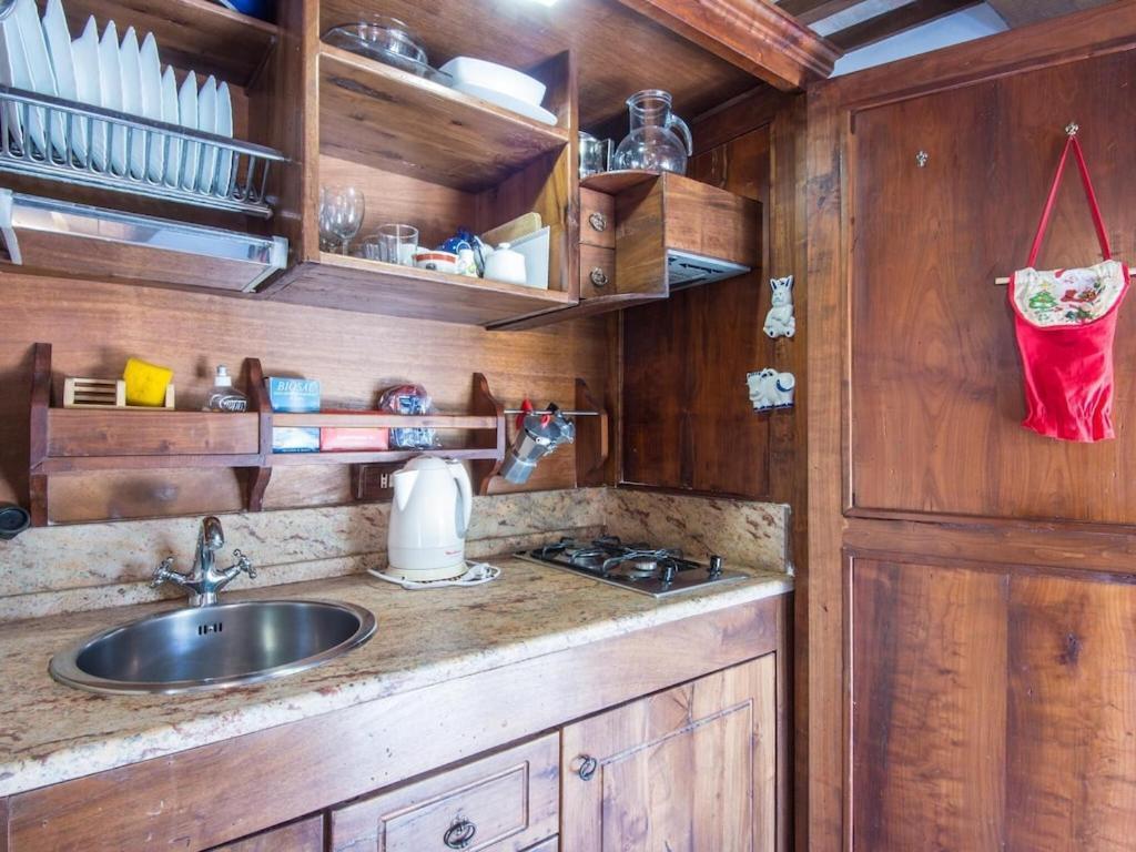 Apartment Condotti Terrace Рим Экстерьер фото